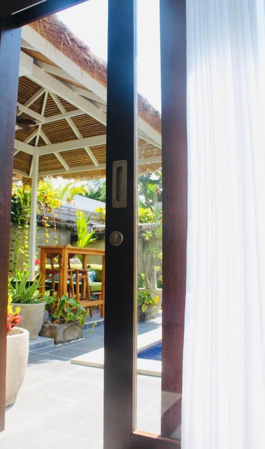 Mewali Villa'S Kuta  Kültér fotó